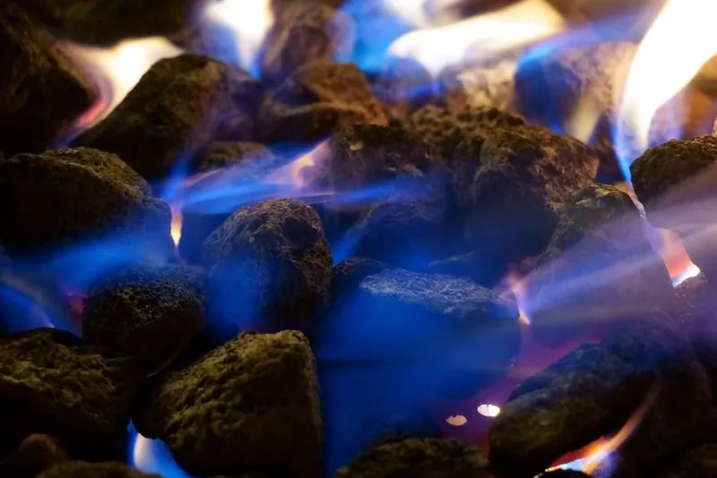 Vent-free gas fireplace