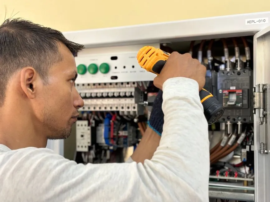Wiring a panel