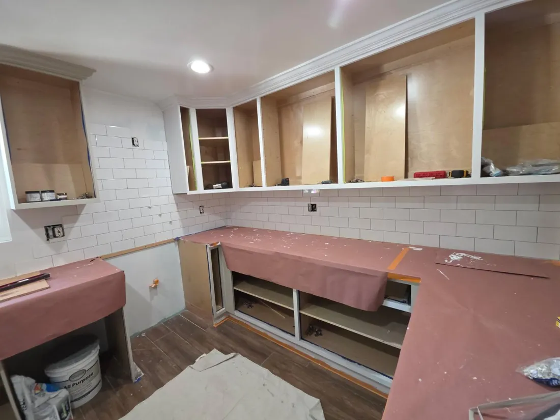 Subway-tile backsplash — Oxnard, CA