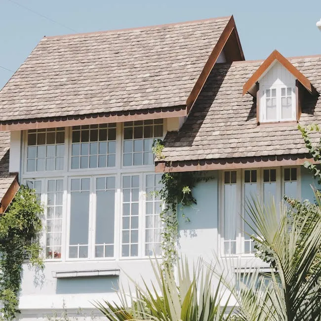 Asphalt shingle roof