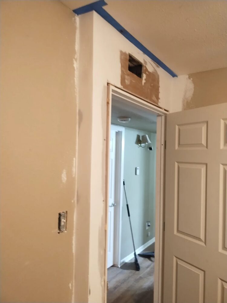 Taping a new wall and doorway — Houston, TX